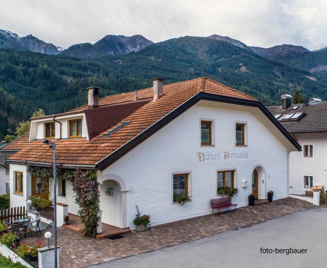 Haus Arnold - Privatzimmer Und Ferienwohnungen Sillian Eksteriør billede